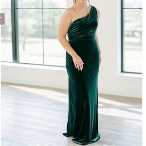Revelry Emerald Velvet dress size 10